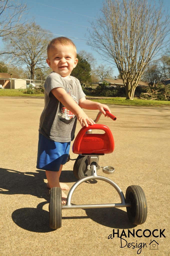 Old tricycle gets repainted