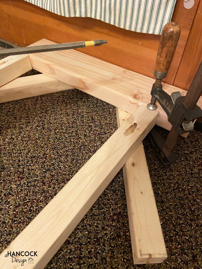 Coffee table clamps